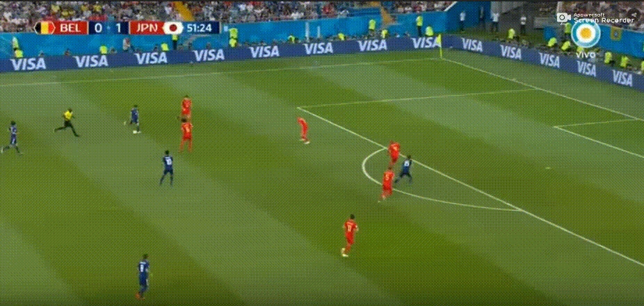 Gol de Inui (Bélgica vs Japón, 3-2).gif