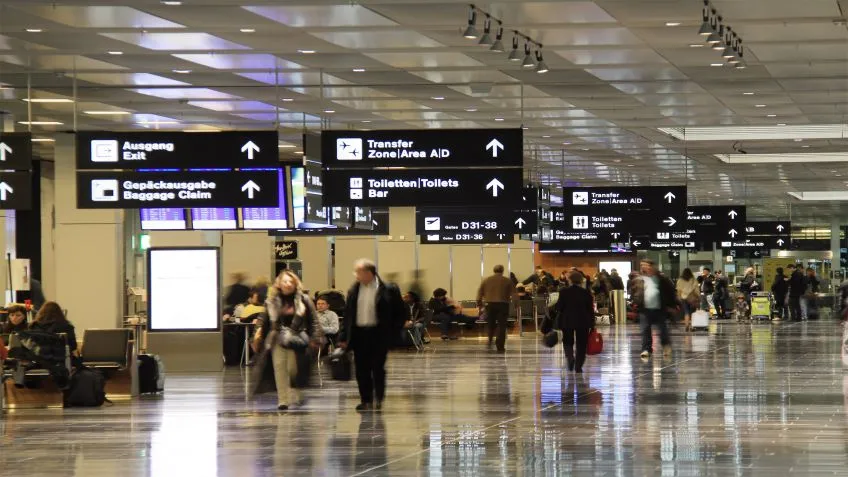 flughafen-zurich-signage-img_9529-web.jpg