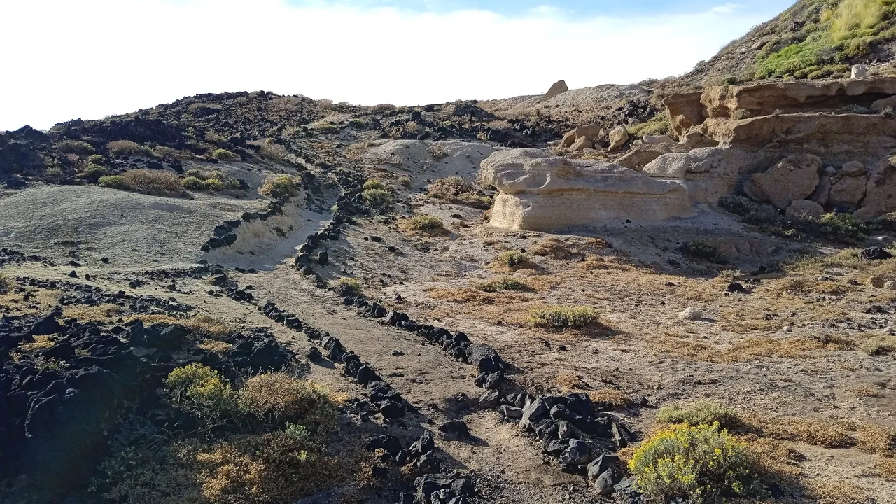 Sendero Playa Samarines Candelaria Tenerife PinMapple Hive (10).jpg