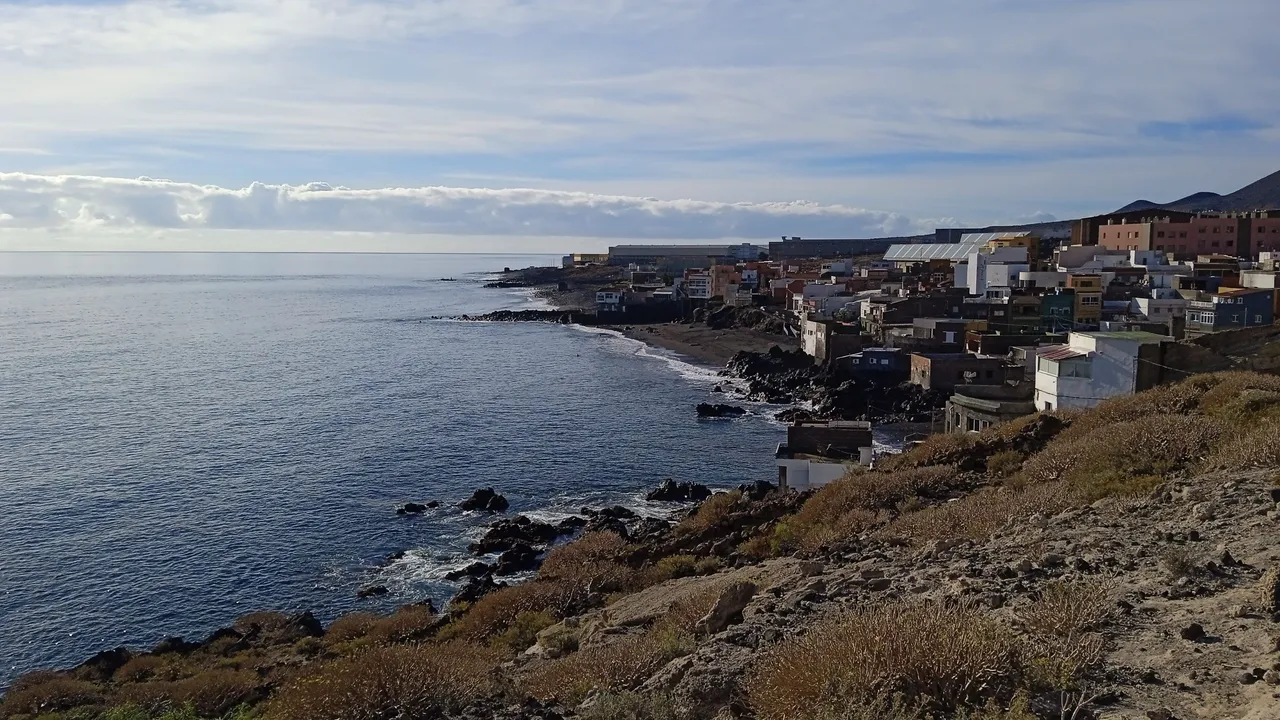 Sendero Playa Samarines Candelaria Tenerife PinMapple Hive (6).jpg