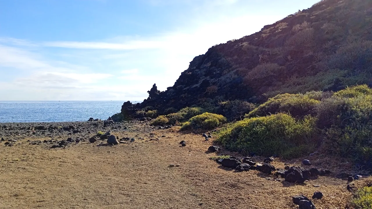 Sendero Playa Samarines Candelaria Tenerife PinMapple Hive (20).jpg