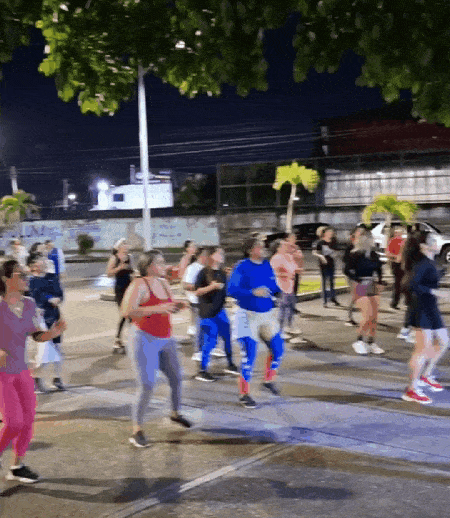 2f0b86bd-dc83-49a5-82c7-6aa43b8c8d30-1_all_18057.gif
