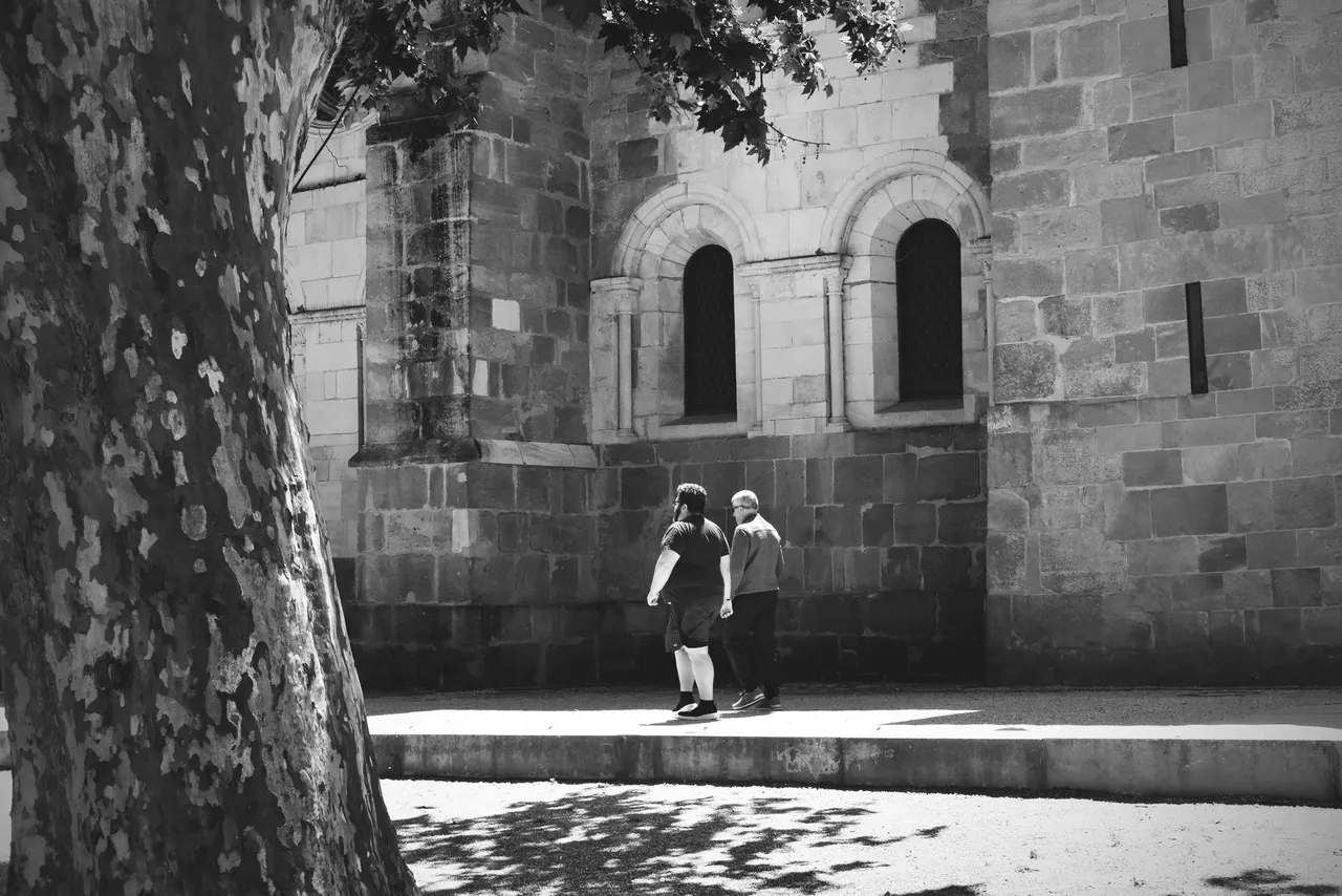 Alcobaça streets bw 5.jpg