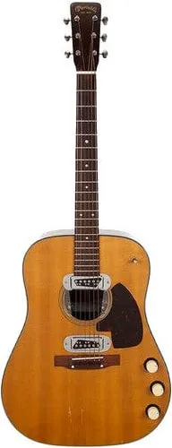 Kurt-Cobains-Martin-D-18E-acoustic-guitar.jpg