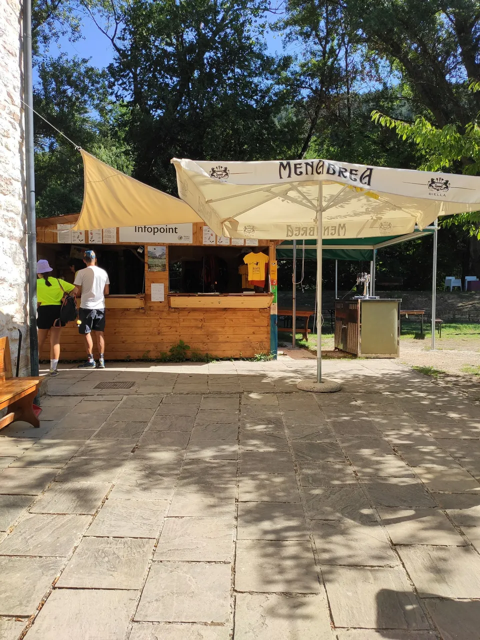 Chiosco parco avventura.jpg