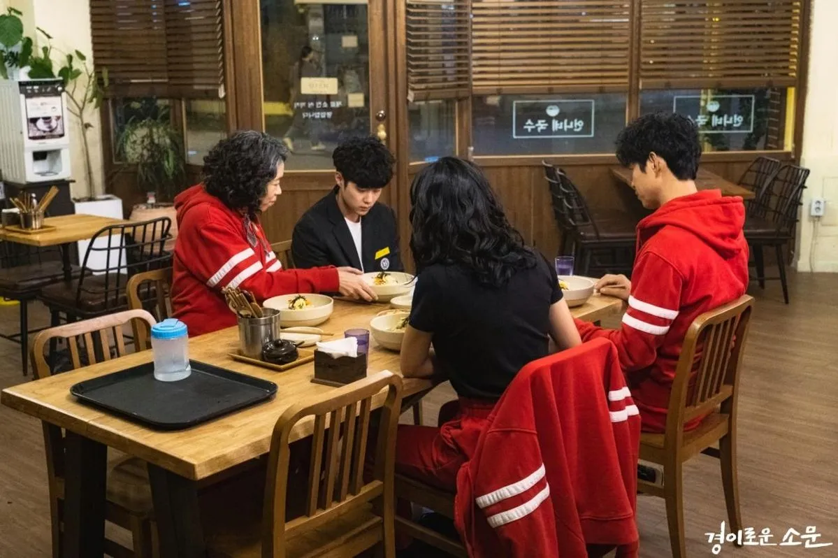 cbfcd53817ffafa534d8dfba6ab3815b.jpg