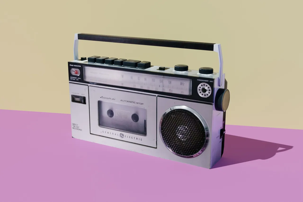 boombox-6314363.jpg