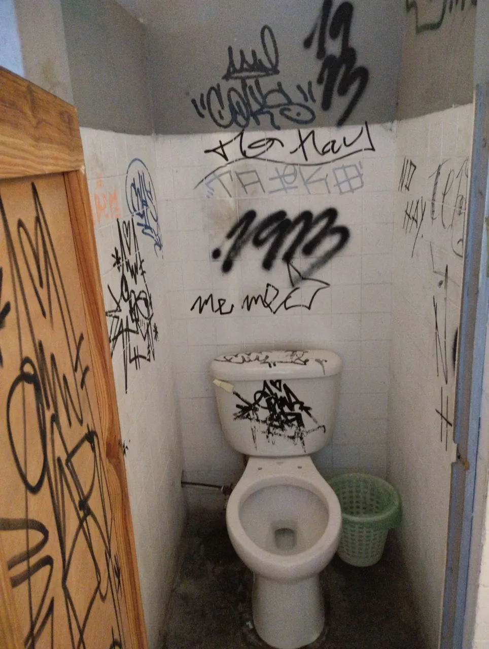 $1