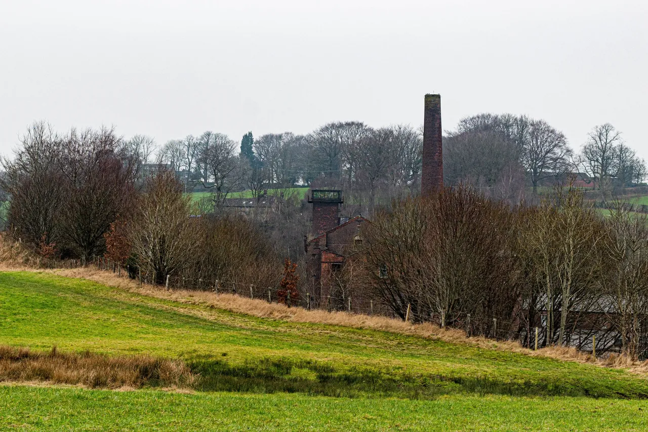 view of the old Crimble Mill factory in the town of Heywood, Greater Manchester, England.jpg