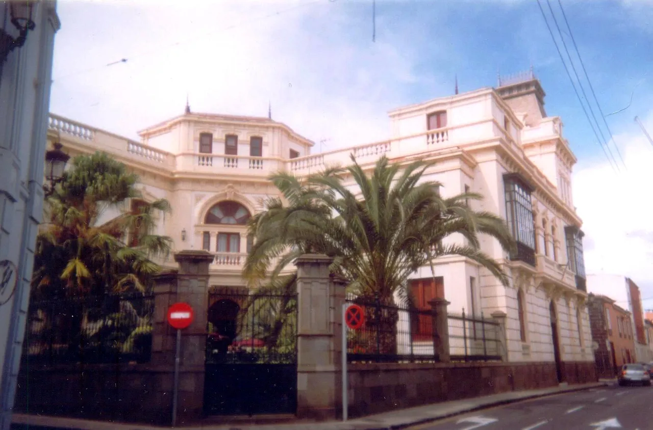 La Laguna Palacete Rodríguez de Azero  Casino.jpg