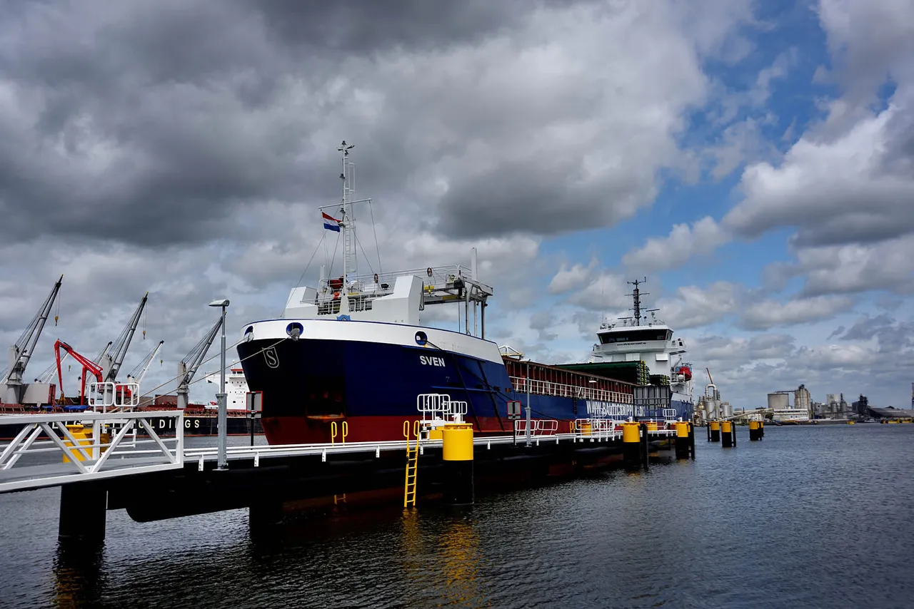 Port4.jpg