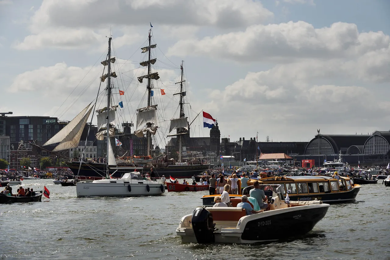 Sail4.jpg