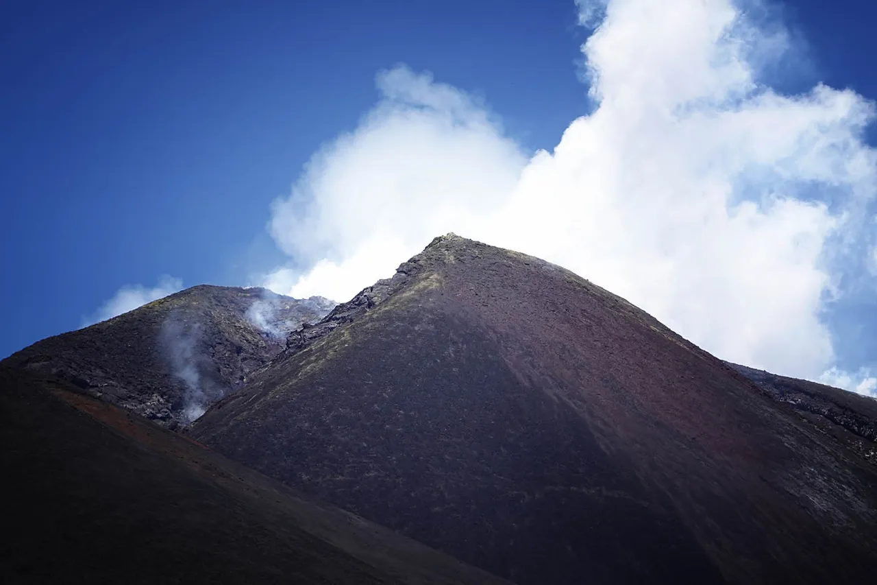 Etna14.jpg