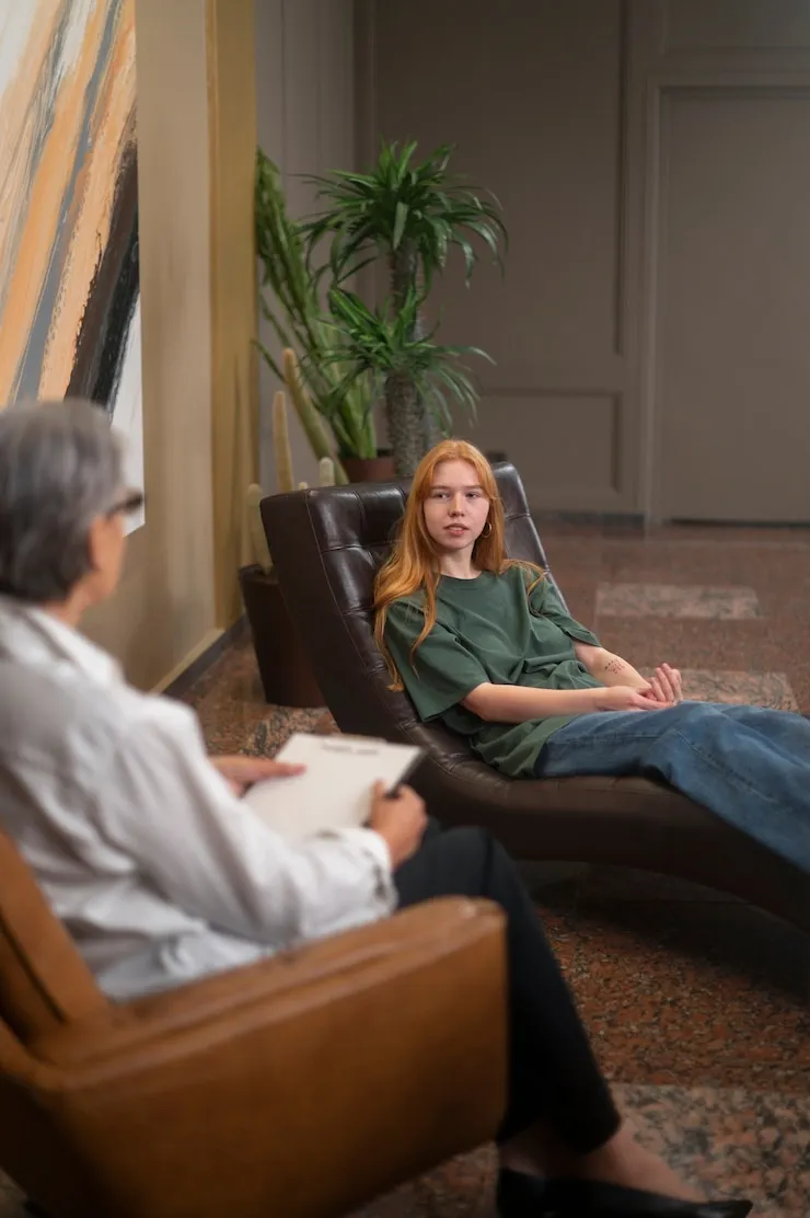 authentic-scene-young-person-undergoing-psychological-therapy_23-2150161900.jpg