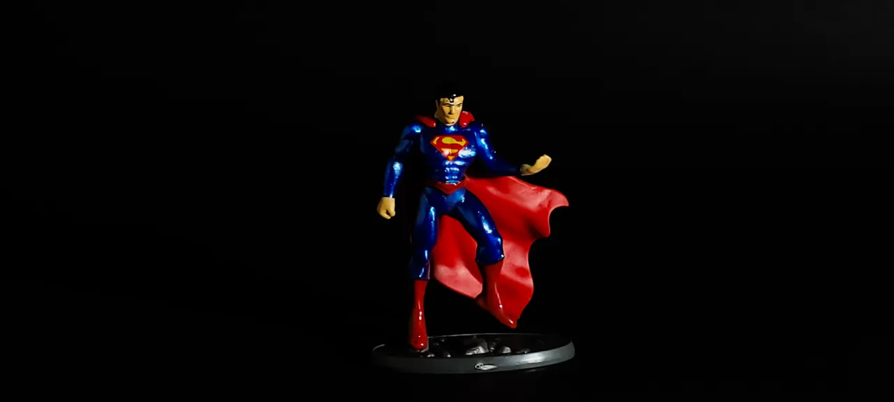 Superman Darktable (Medium).png