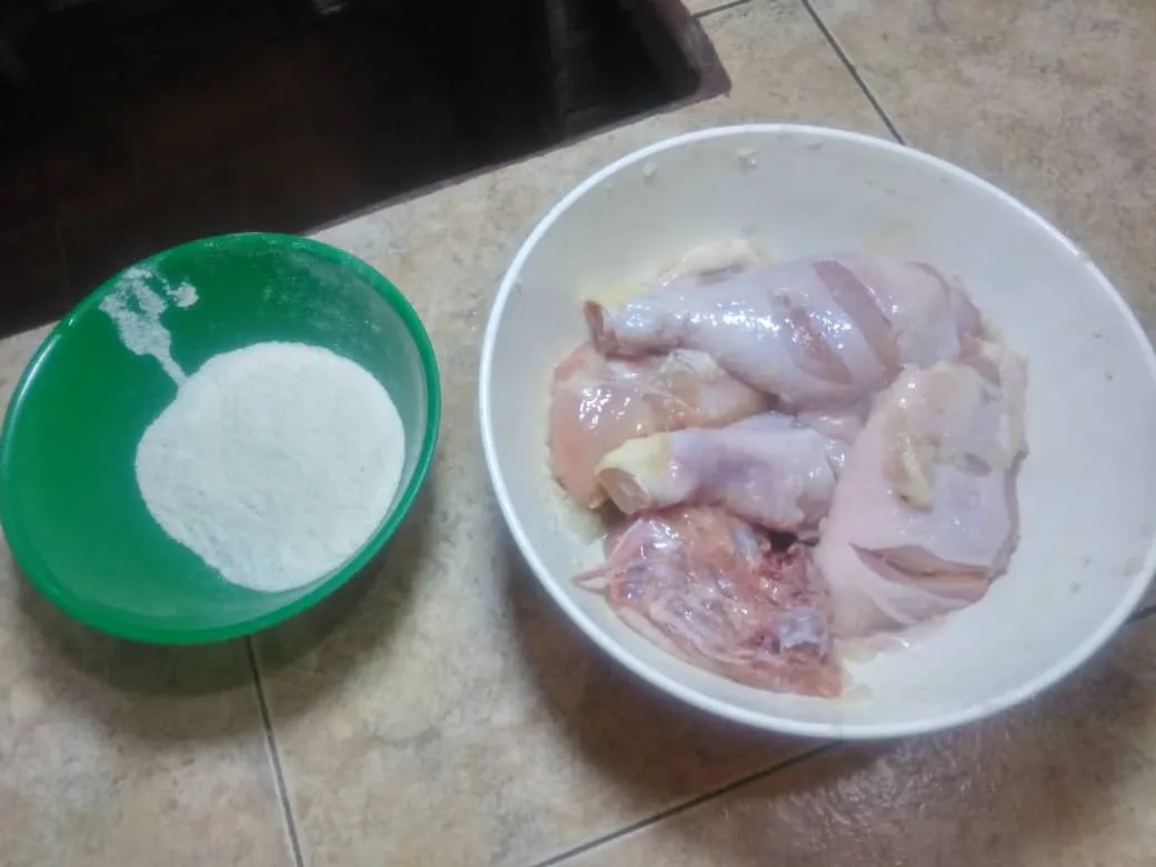 pollo con la harina.jpg