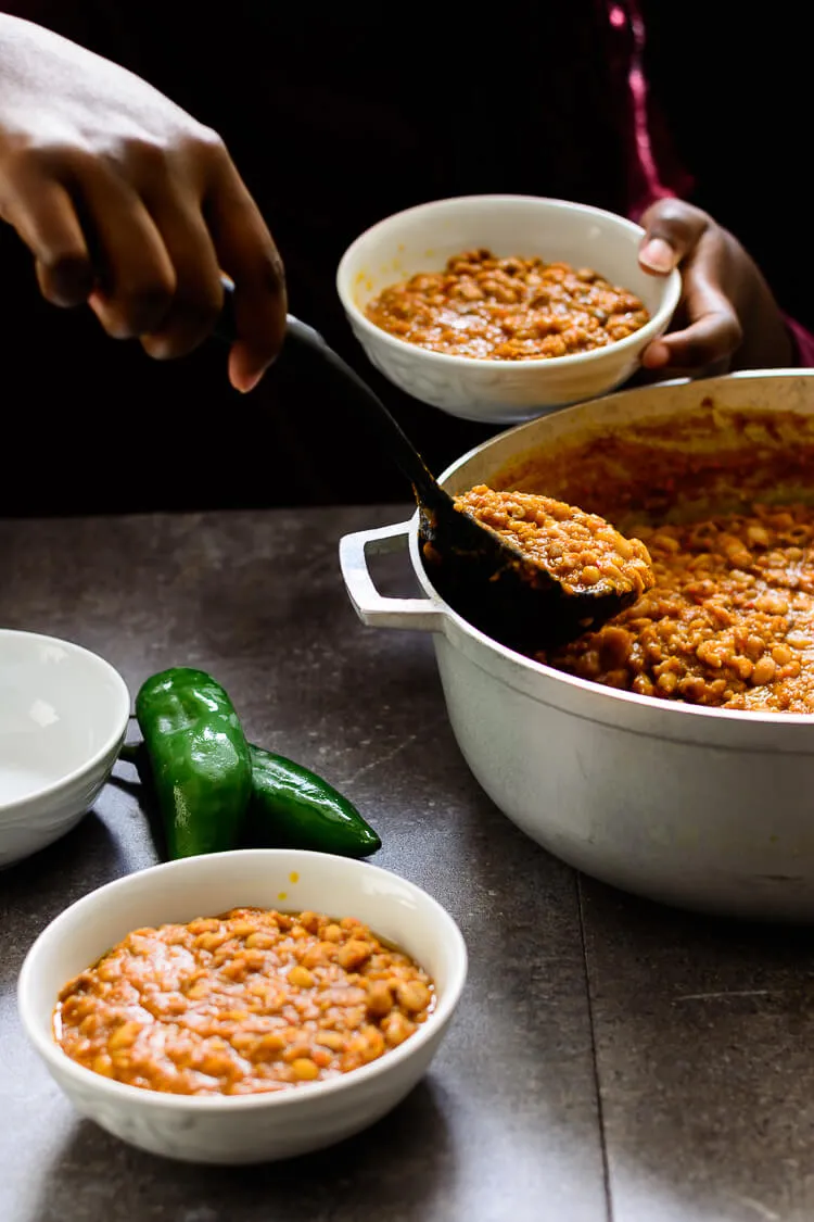 nigerian_beans_porridge_pouring_a_helping.jpg