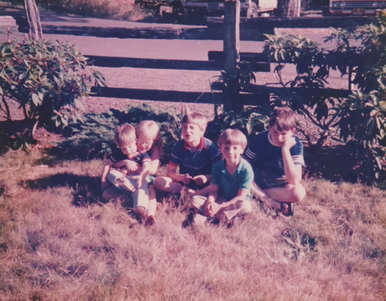 1987 - Gearhart, Oregon, north of Seaside, south of Warrenton, Astoria, Nathan, Alan, Katie, Rick, Joey-1.png