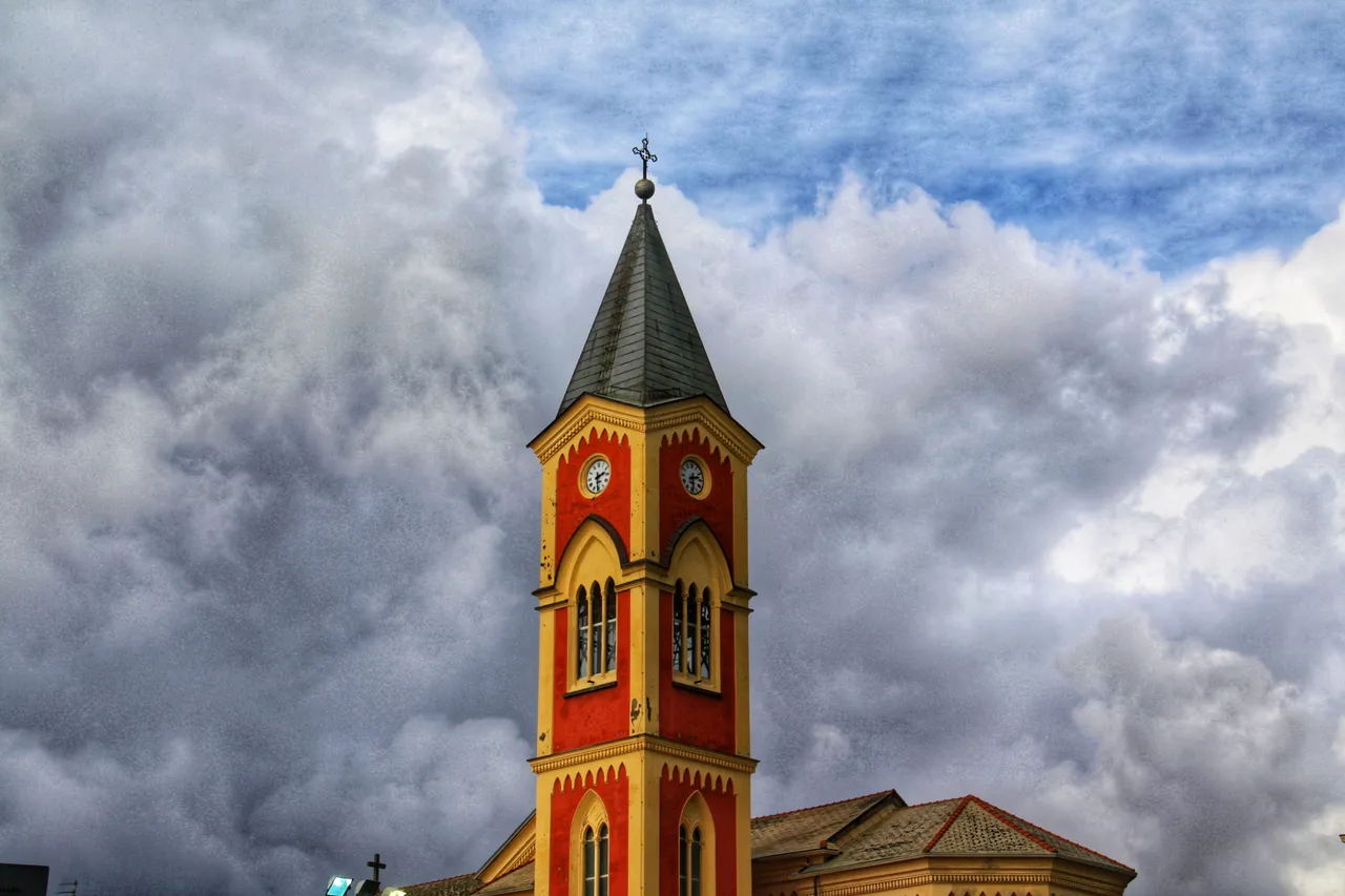 Campanile chiesa dei francescani - Chiavari