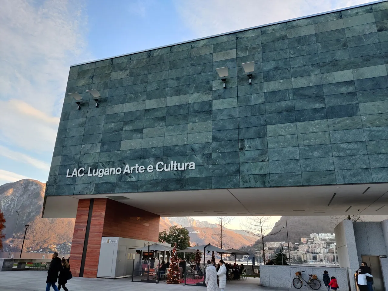 Lugano Arte e Cultura: Lugano, SWITZERLAND.jpg