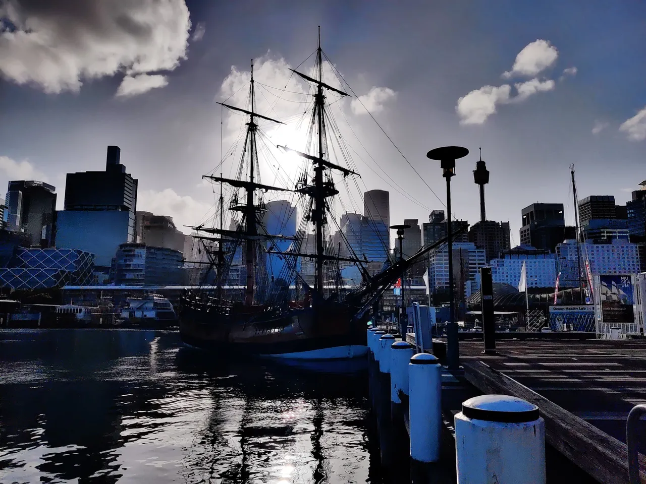 Pyrmont Bay Ferry Stop: Sydney, AUSTRALIA.jpg