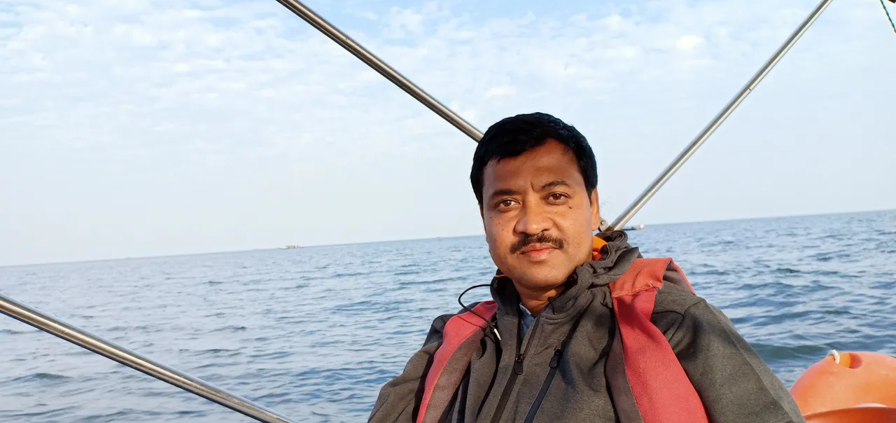Planning to visit Chilika, Odisha, India in a budget ?  Here are some tips.