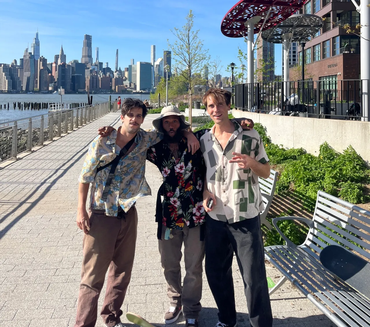 @floralshirtguy, and two other tropical-shirt-wearing-fellas