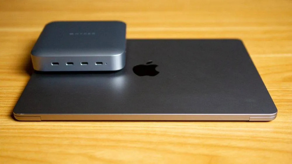 Hyper-hub-M2MacBook