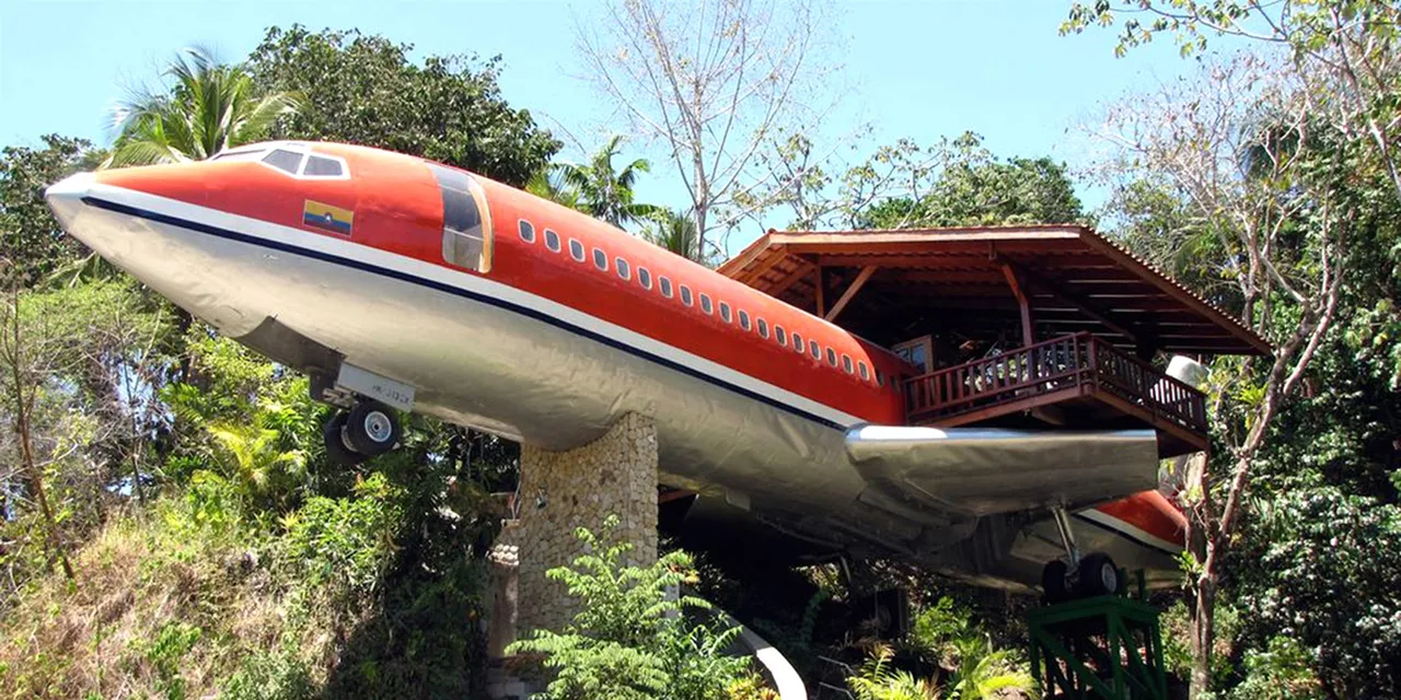 vacation-home-airplane-today-180711-main-art_0_604ca5a67c1398c697e9cbe670d7d8b8.fit-2000w.jpg