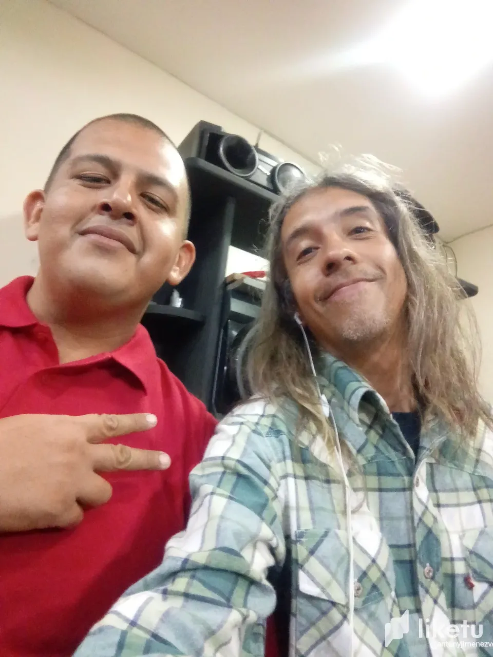 clqlom35c00ahowsz8iwpajl0_1000030398.webp