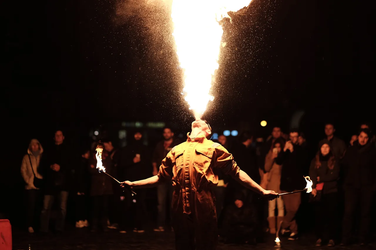 Man breathing fire - Photo by Alejandro Alvarez on Unsplash