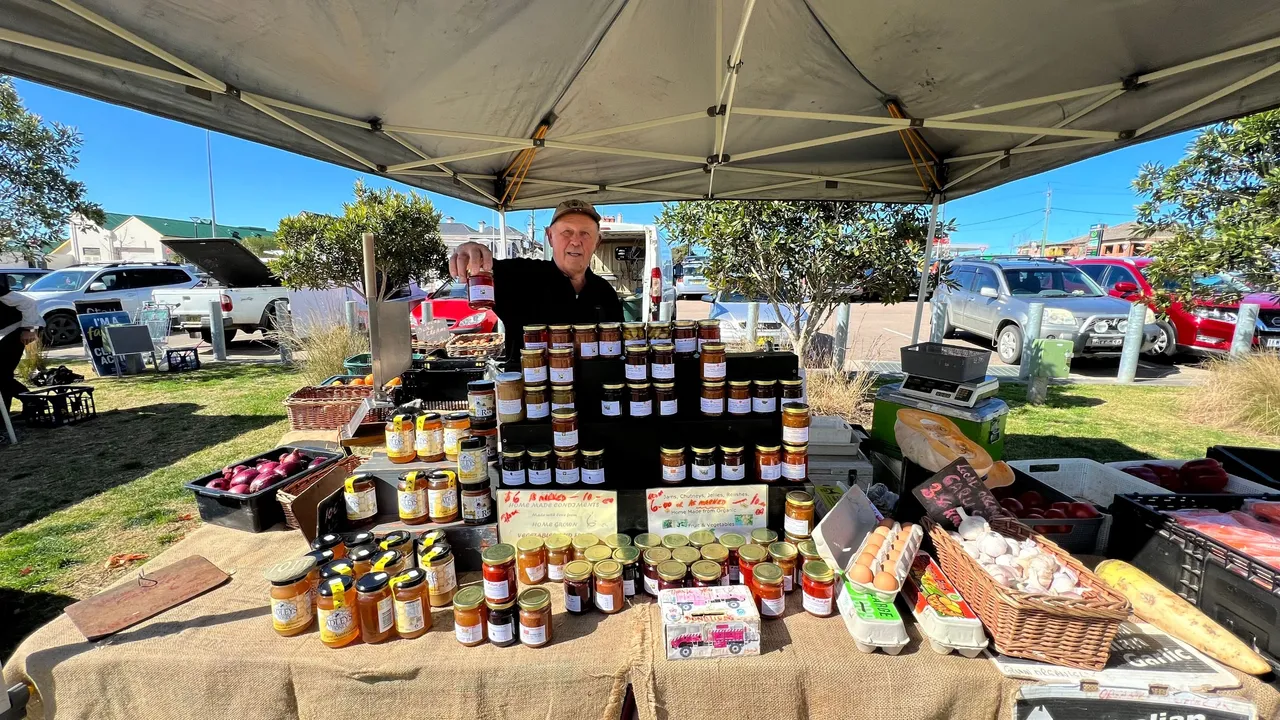 OUTDOOR MARKET STALLS 1.jpeg