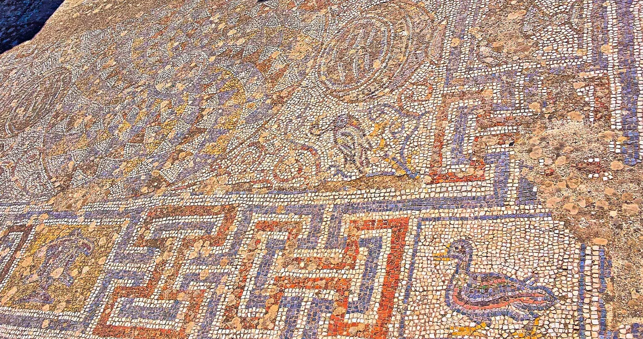 28 - Ephesus.jpg