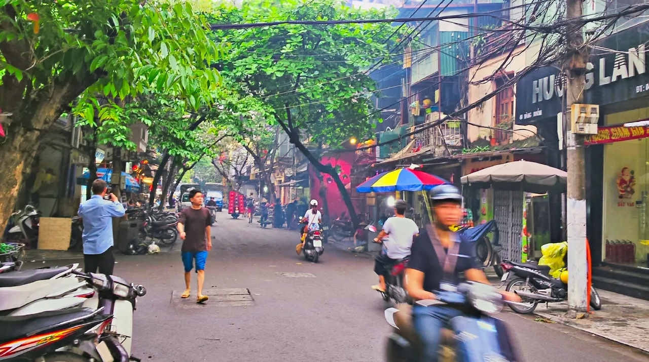 10 - Hanoi.jpg