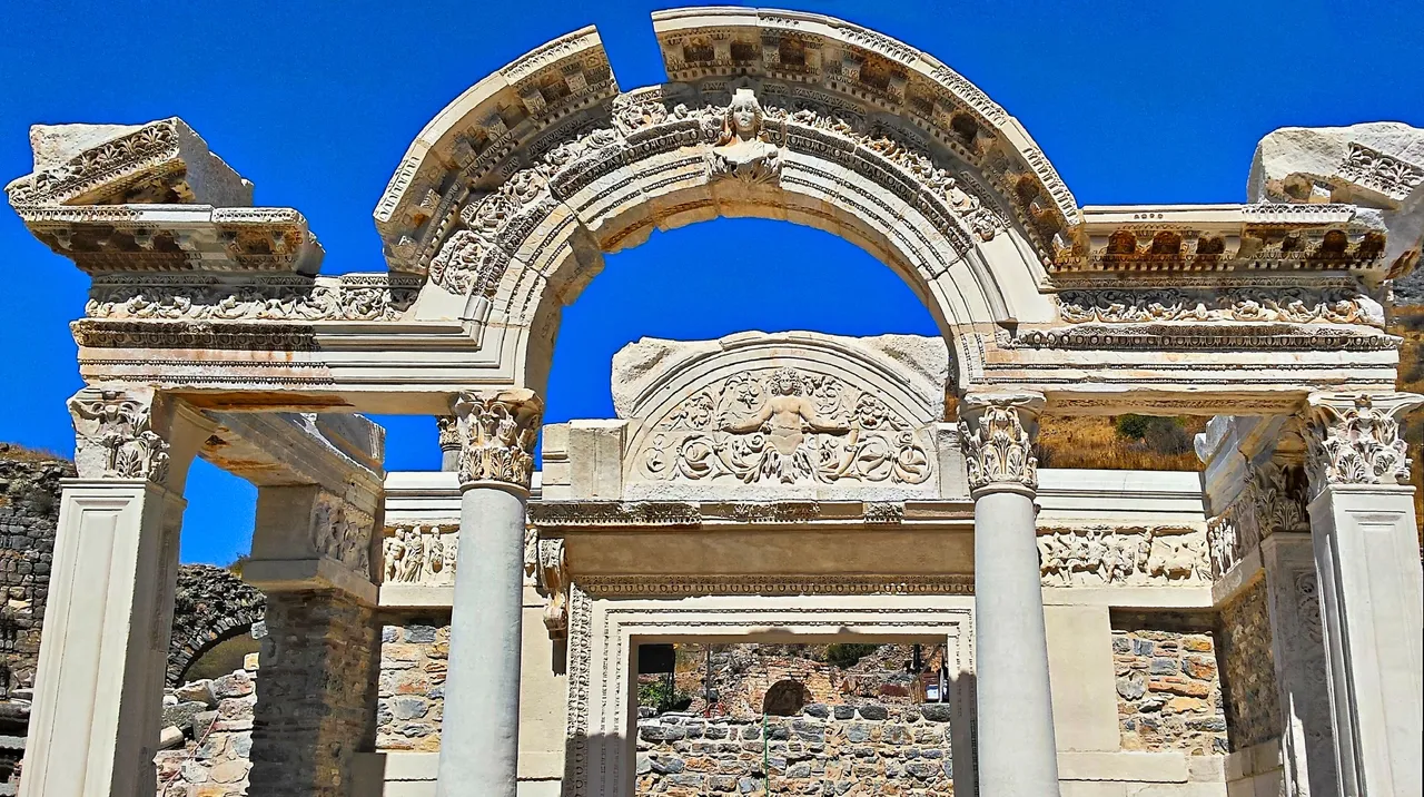 29 - Ephesus.jpg