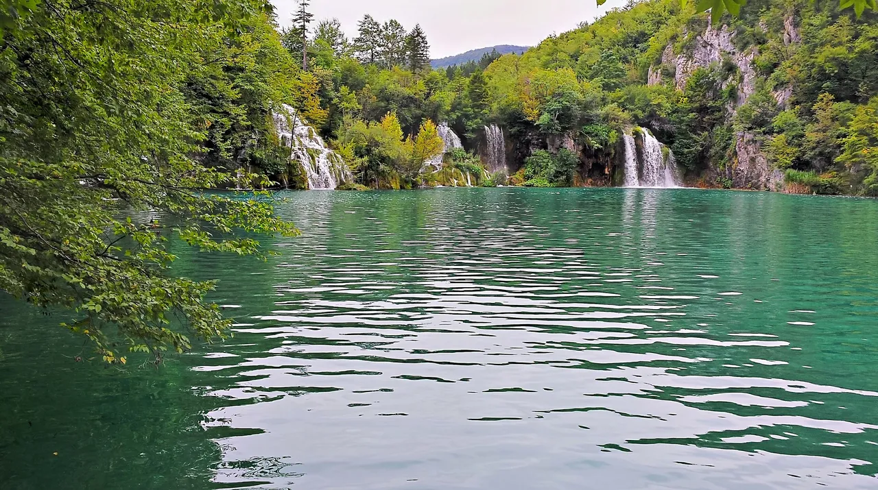 47 - Plitvice Lakes.jpg