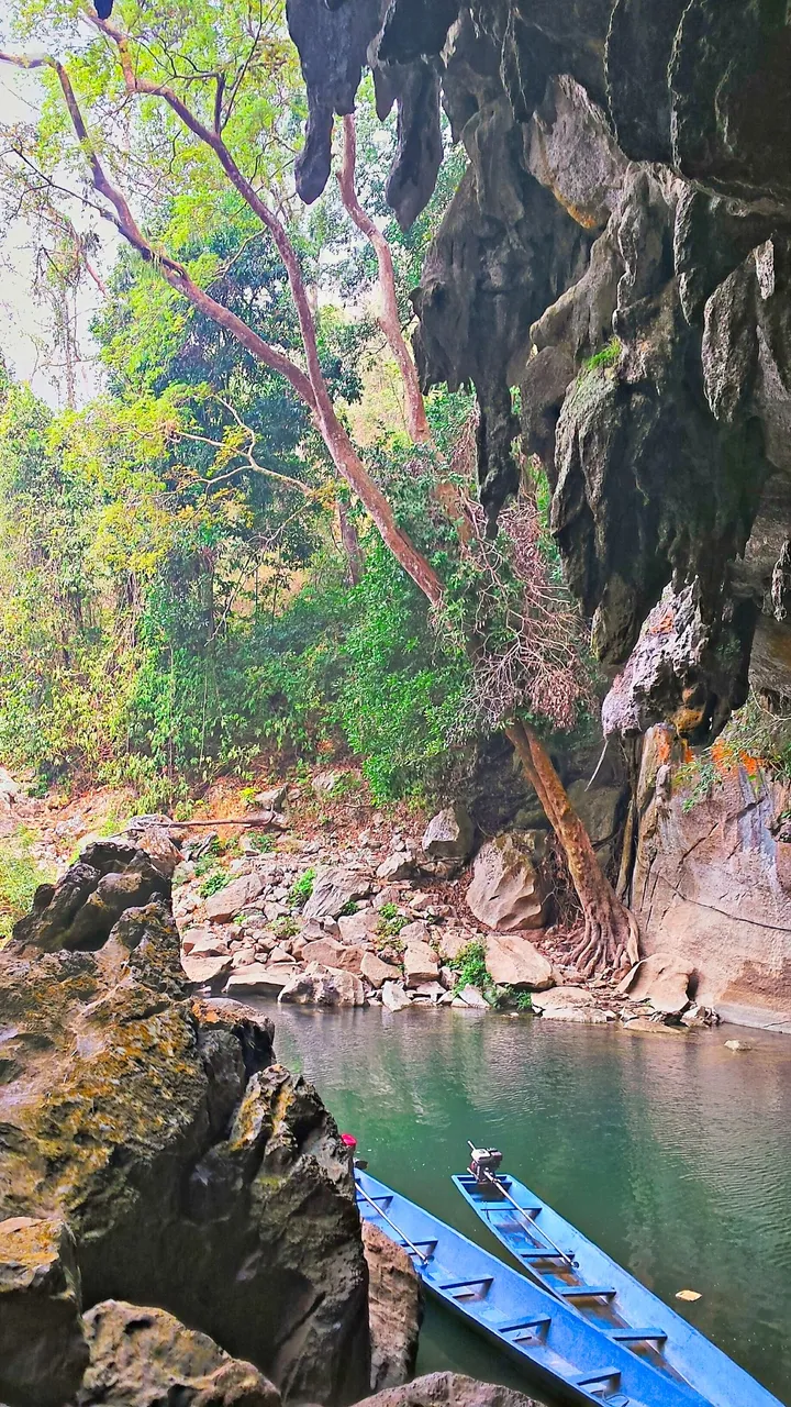 21 - Vieng Kham.jpg