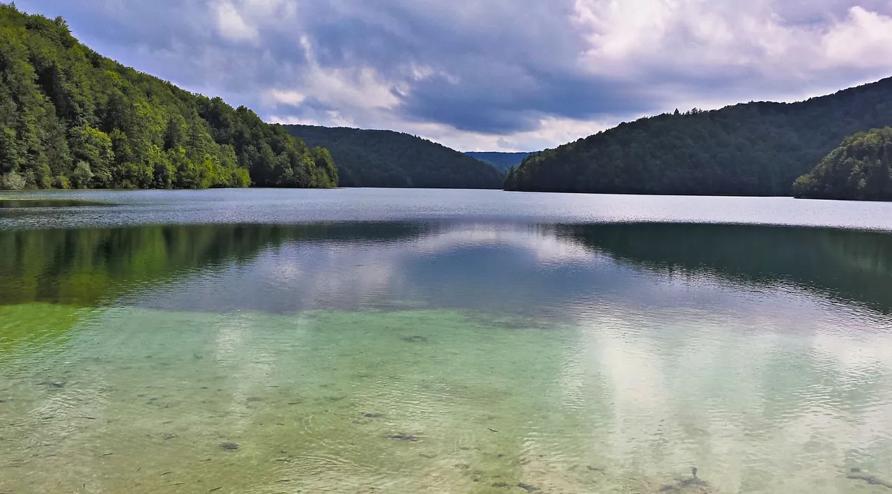 102 - Plitvice Lakes.jpg