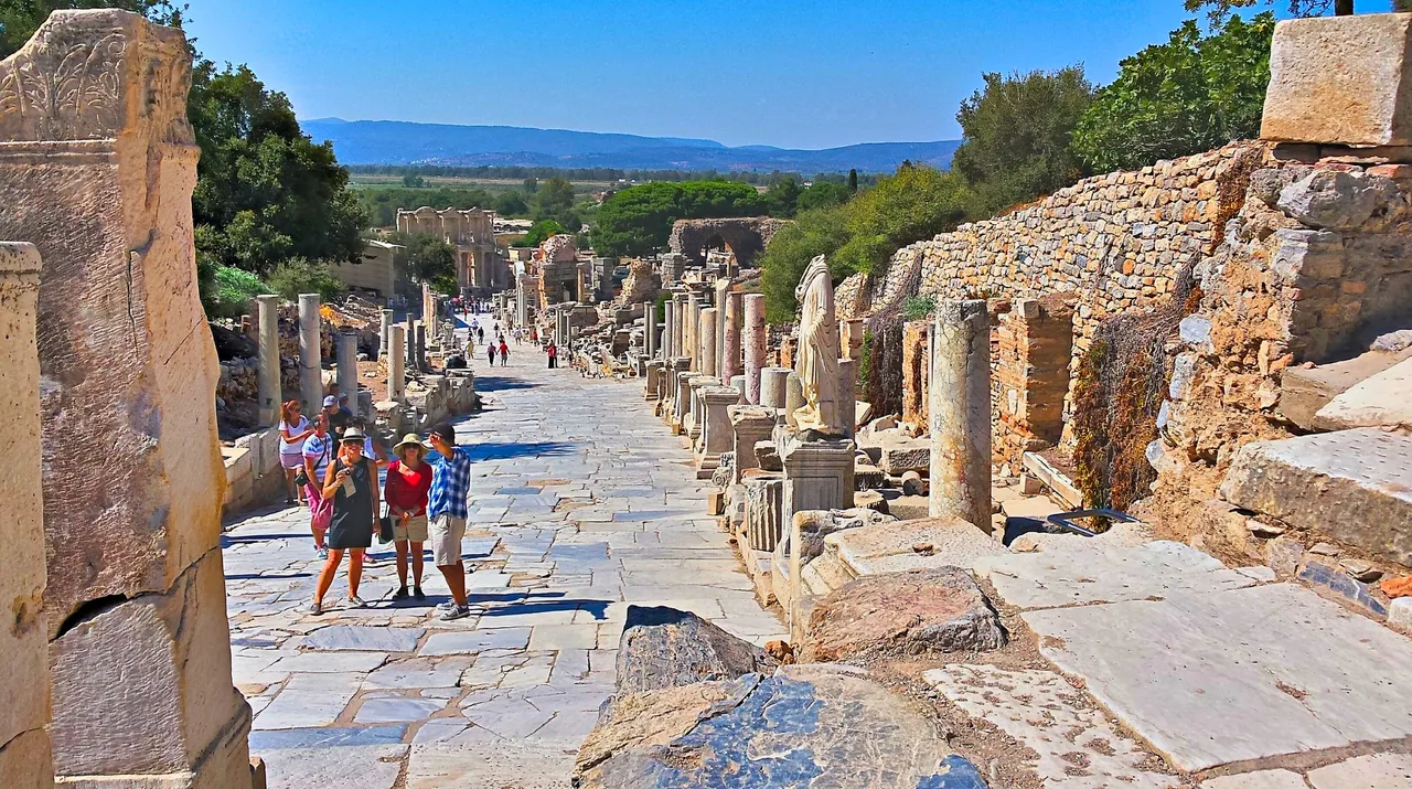 34 - Ephesus.jpg