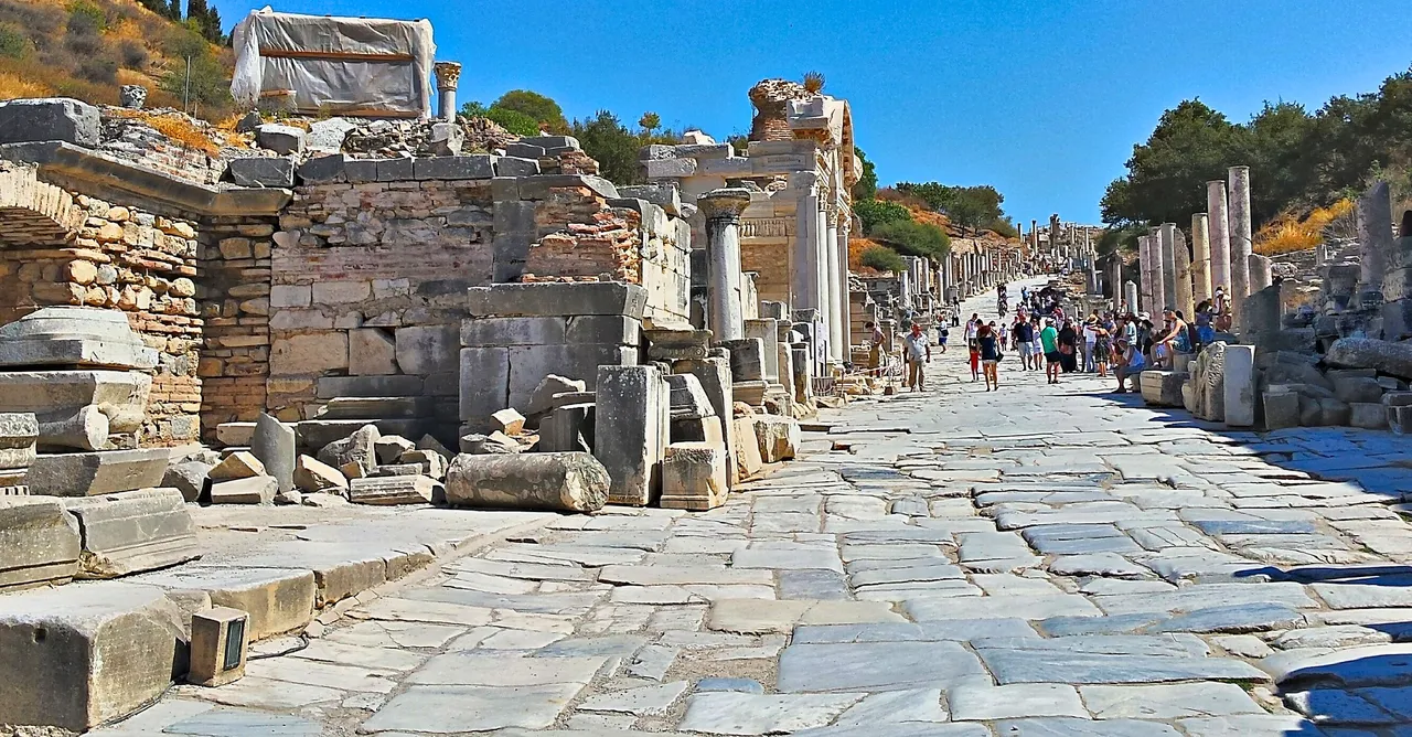 24 - Ephesus.jpg