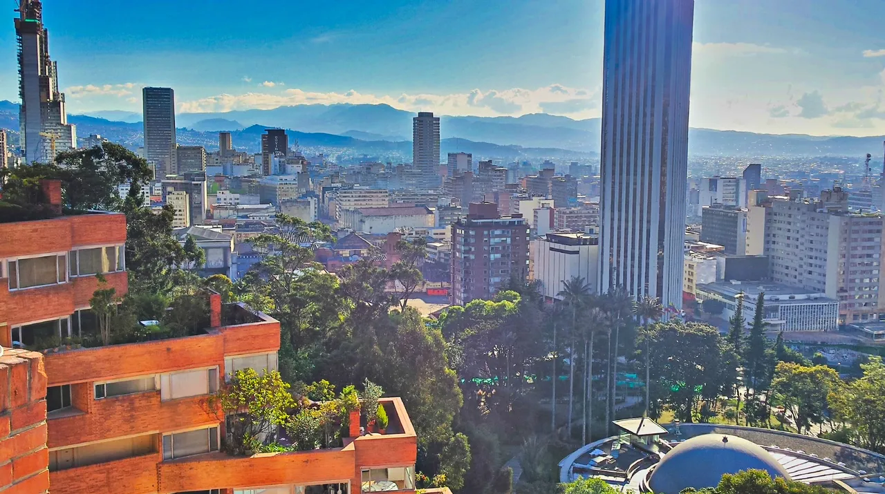 06 - Bogota.jpg