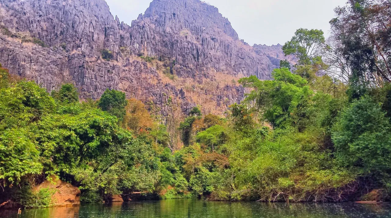 13 - Vieng Kham.jpg