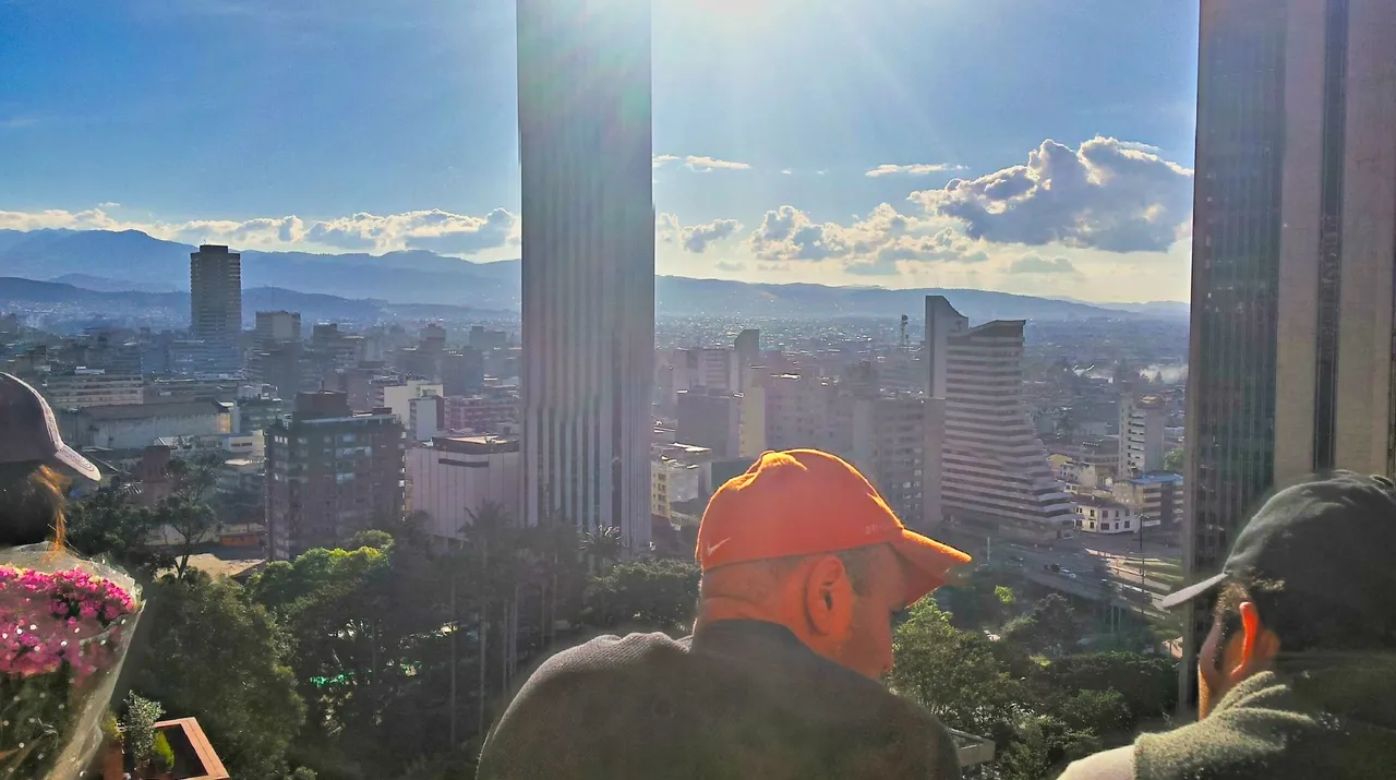 04 - Bogota.jpg