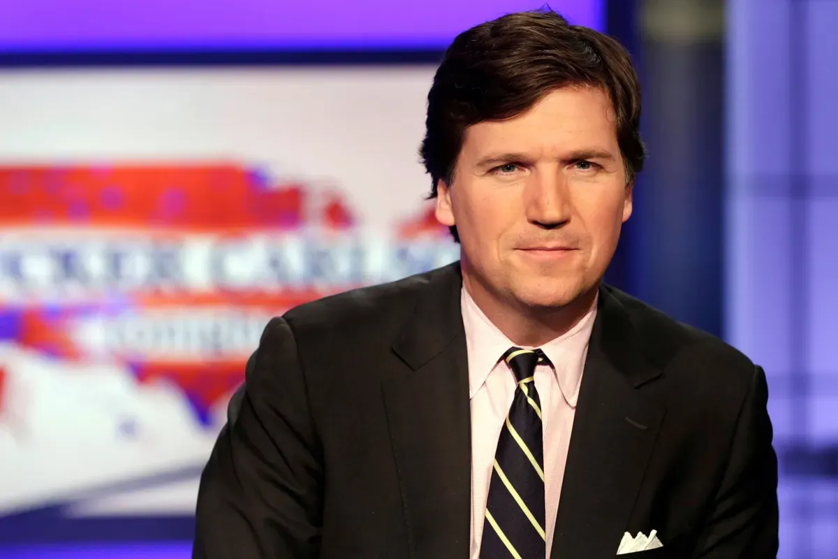 tucker-carlson.webp