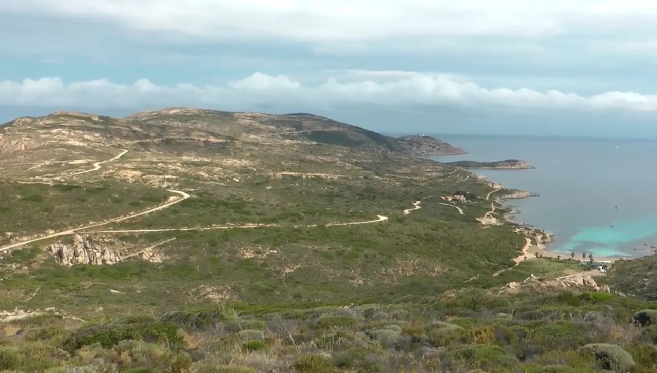 16.-Córcega-(La-Revellata-near-Calvi)-panorama-1.png