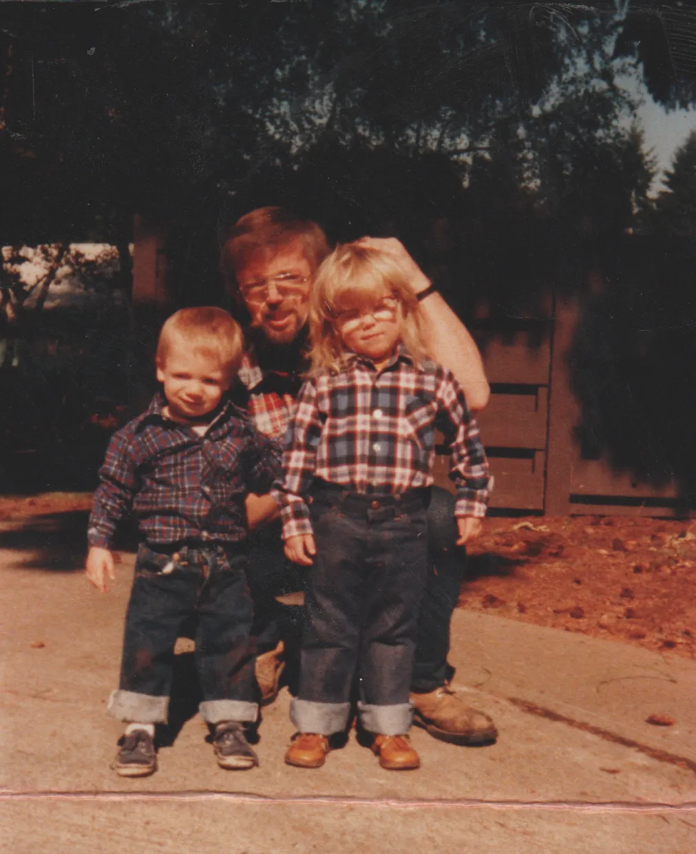 1983-10 - Rick, Don, Katie, Lake Oswego-1.png