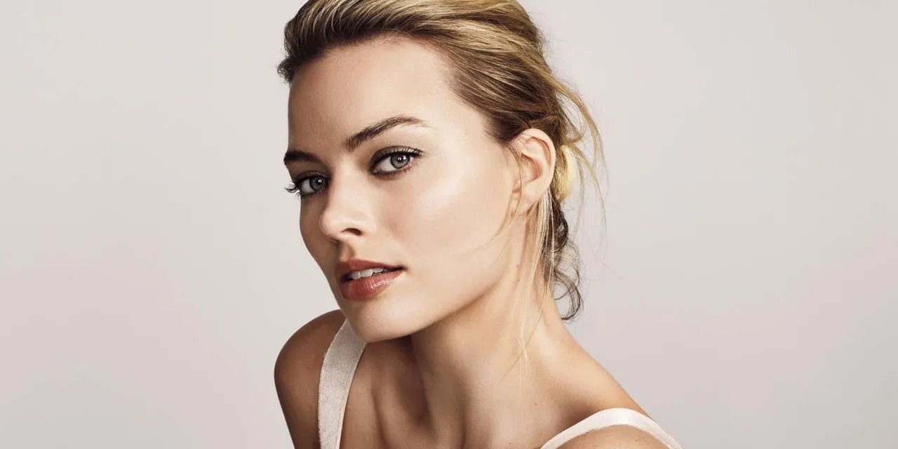 landscape-1471280891-hbz-margot-robbie-list-00-index.jpg