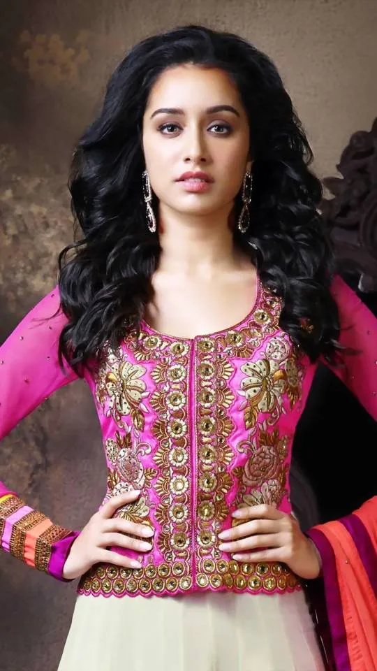 Shraddha_Kapoor-4b959da3-9a98-3327-8dcc-9a4942d6b2e5.jpg