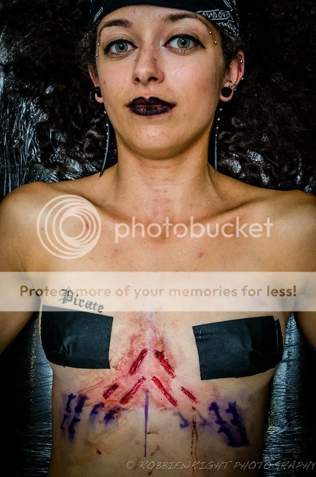 photo Naomi-Clayton-Scarification.jpg