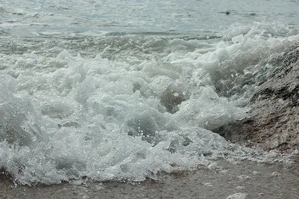 Waves01.jpg